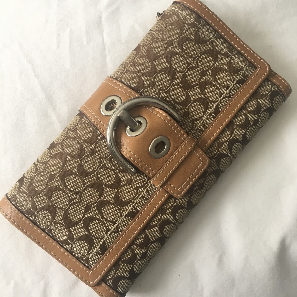 Like new Coach wallet
